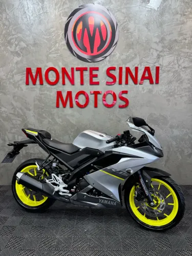 YAMAHA YZF R15 ABS 