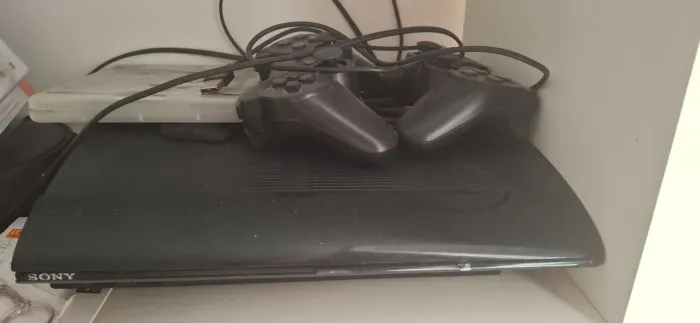 Ps3 desblo/queado com Defeito Liga e desliga