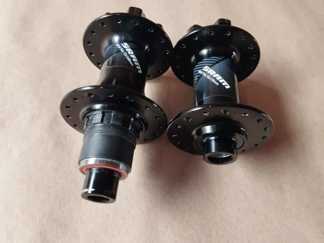 Par de cubos Sram XD 746 e 716 boost 12x148 e 15x110 mtb