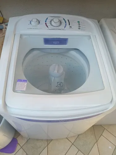 Máquina eletrolux 15kilos