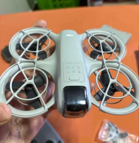 Drone DJI NEO Combo Seminovo + 3 baterias com carregador 