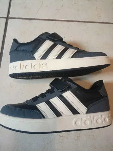 Tênis adidas infantil unissex Breakbase
