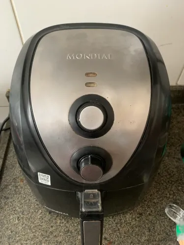 Airfryer mondial família 5L