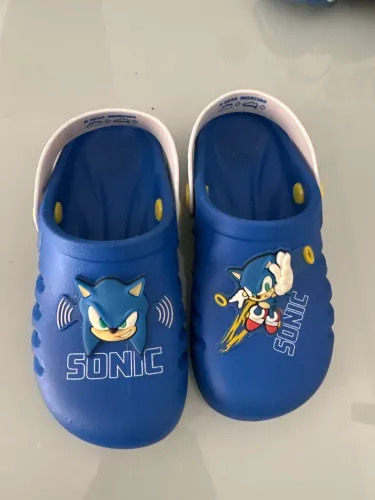 Chinelo Crocs infantil Sonic 