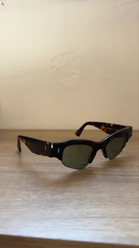 Óculos Zerezes Modelo Neo - Tortoise Nero (Novo / Sem Uso)