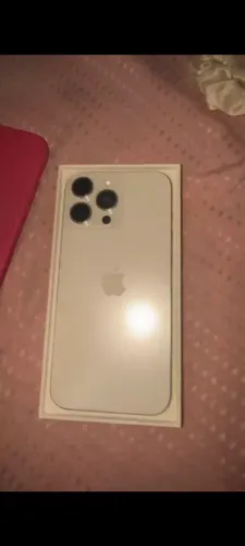 iPhone 16 Pro Max 256GB EXCELENTE ESTADO