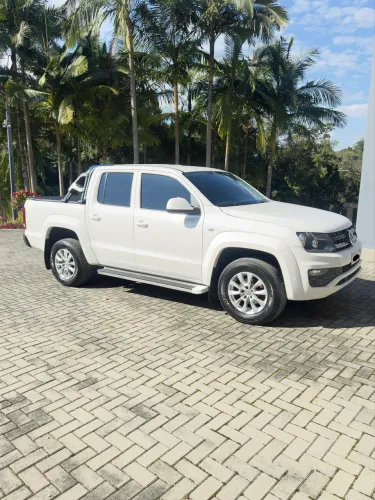 Volkswagen Amarok Comfor. CD 2.0 TDI 4X4 Dies. Aut. 2020