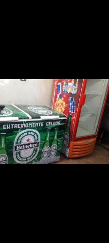Vendo um frizer de 2 porta e um repositor