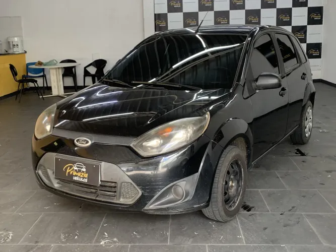 Ford Fiesta 1.0 Rocam SE Plus Hatch 8V Flex 4P Manual 2013