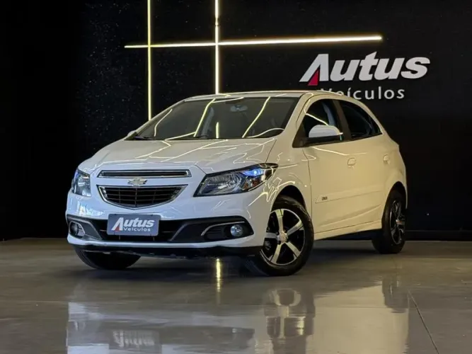 Chevrolet Onix Hatch LT 1.4 8V Flex Power Aut. 4P 2016