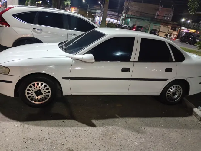 Chevrolet Vectra GL 2.2 / 2.0 MPFI 2001