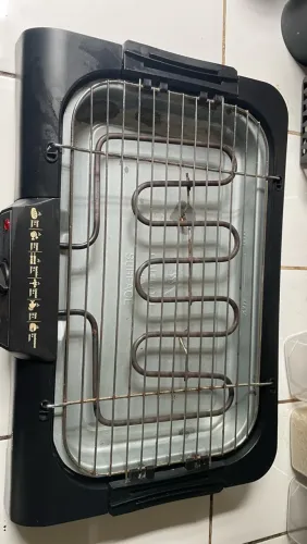 Churrasqueira elétrica Britânia 220v