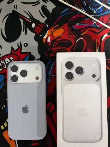 Iphone 17 pro Branco (Impecável)