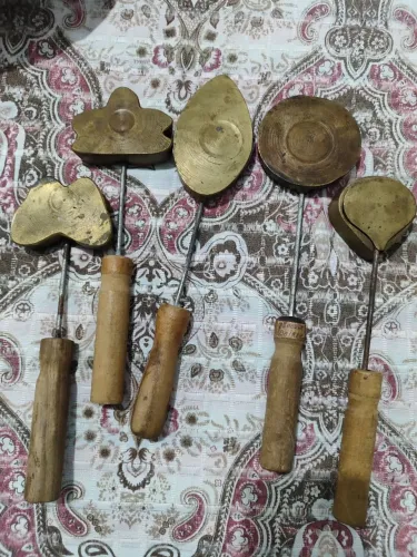 Cinco frisador em bronze maciço
