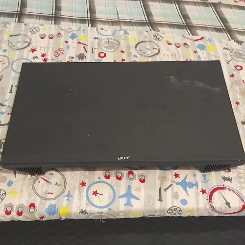 Munitor 180hz 4k retirada de peças 