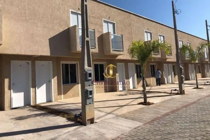 Casa de 53m² com 2 Dorms e Quintal Privativo no Condomínio Villa Florença Sorocaba/SP