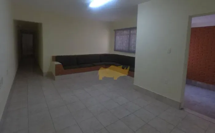 Casa com 3 dormitórios para alugar, 200 m² por R$ 2.685,00/mês - Centro - Rio Claro/SP