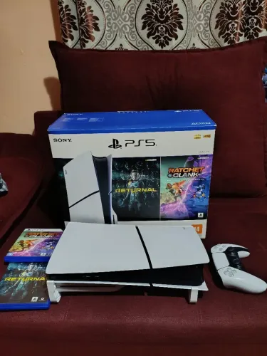 Ps5 slim com disco semi novo