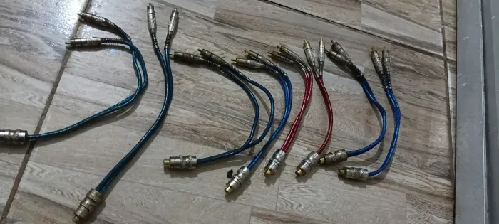 Cabos rca y blindados usados mais funcionando todos