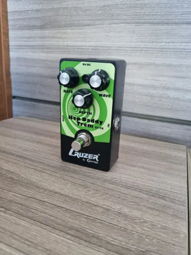 Pedal tremolo guitarra