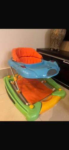Cadeirinha alimentação + balanço cavalinho