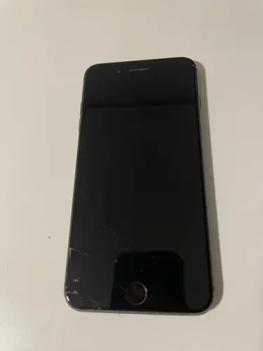 iPhone 8 Plus