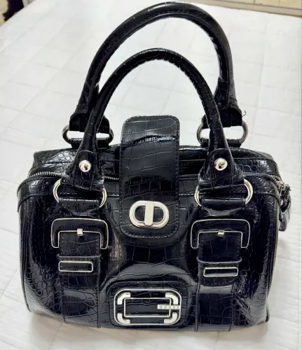 Bolsa guess
