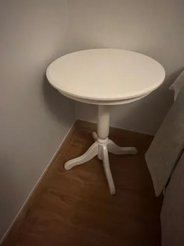 Mesa de cabeceira/ lateral