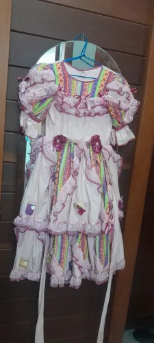 Vestido original nordestino, produzido por mãos sergipanas.