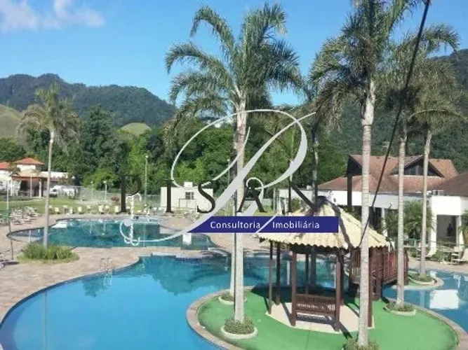 Casa de Luxo em Condomínio à Beira-Mar em Sahy, Mangaratiba-RJ - 2 Quartos, 1 Suíte, Área 