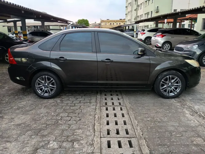 Ford Focus Sedan 2.0 16v/2.0 16V Flex 4P Aut. 2013