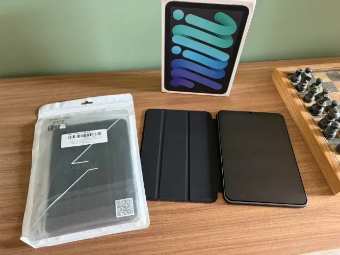 iPad Mini 7 - Apenas 5 meses de uso, ainda na garantia