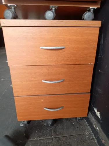 gaveteiro para mesa com rodinhas