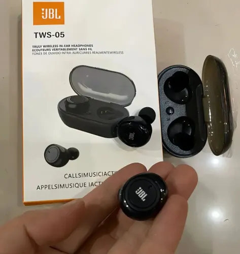 Fone de ouvido tws-5 jbl perfeito 