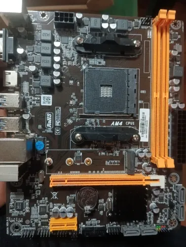 Placa mãe a520m