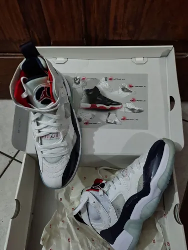 Tênis Nike Air Jordan JUMPMAN TWO TREY, NOVO, TAM. 41
