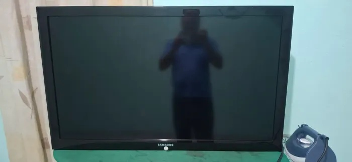 Tv Samsung 42 semi nova