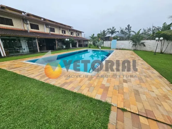 Sobrado com 2 dormitórios à venda, 86 m² por R$ 600.000 - Massaguaçu - Caraguatatuba/SP
