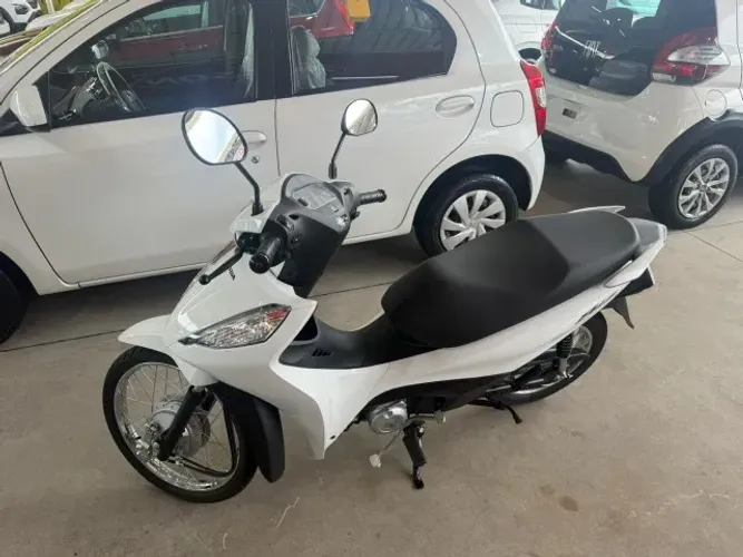 vendo troco financio HONDA BIZ 125 ES/ 125 ES FLEX