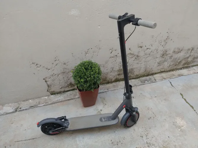 Patinete Elétrico 300W AOVO PRO S9 