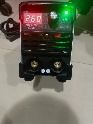 Máquina de solda MMA 250a 