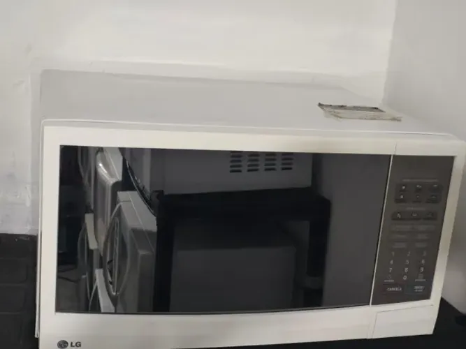 Micro-ondas LG 31L Espelhado