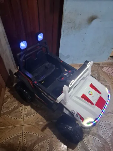 Vende-se carrinho de criança buggy.  Em ferfeitas condições. 