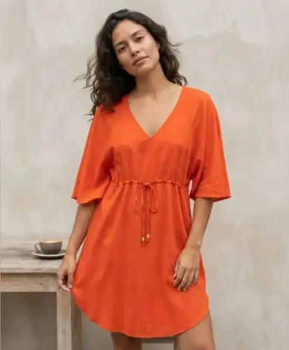 Vestidos Laranja Manga Morcego Em Viscose. Tamanho G (Usado)