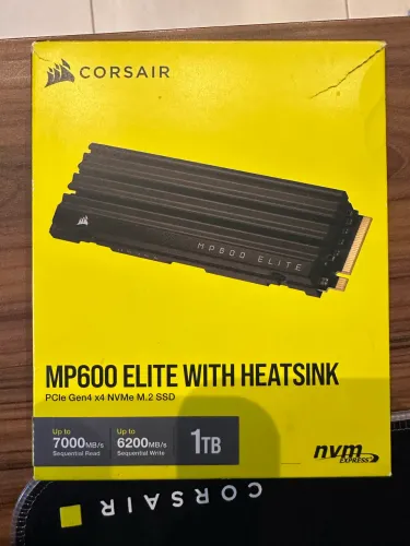 SSD 1tb Gen 4 Corsair mp600