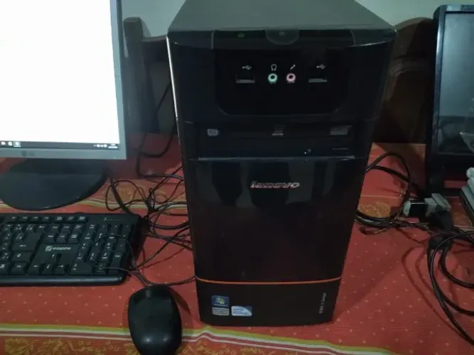 PC Lenovo Dual core completo (Informações na descrição do anúncio)