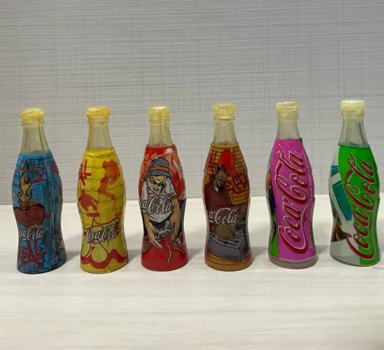 Garrafinhas Coca-Cola colecionáveis 6 unidades