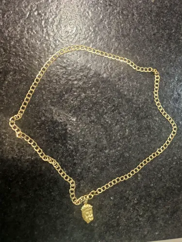 Corrente de ouro maciça 18k com pingente 