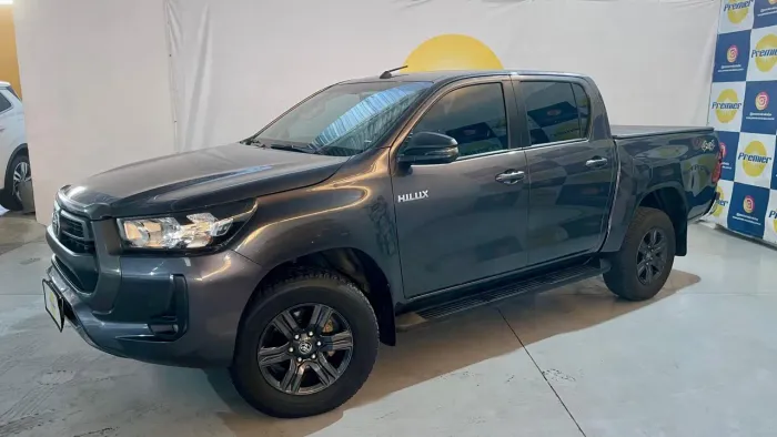 Toyota Hilux CD SR 4X4 2.8 TDI Diesel Aut. 2024
