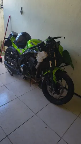 Kawasaki ninja 300 